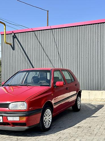 Volkswagen: Volkswagen Golf: 1993 г., 1.8 л, Механика, Бензин, Хэтчбэк — 3