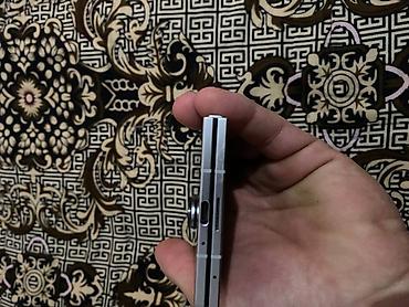 Мобильные телефоны: Samsung Galaxy Z Flip7, Б/у, 256 ГБ, цвет - Серебристый, 1 SIM — 3