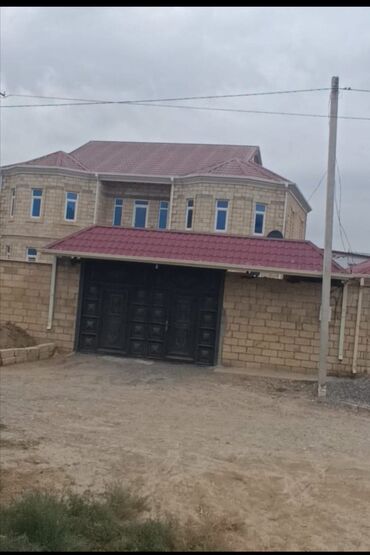 Həyət evləri və villaların satışı: 8 otaq, 14 kv. m, Orta təmir — 18