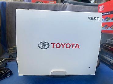 surf: Toyota, 2009 il, 1:18, Dəmir, Ödənişli çatdırılma — 3