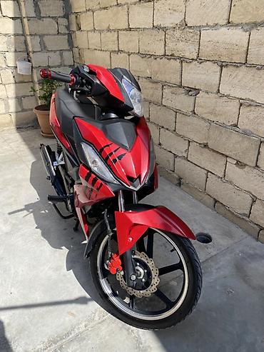 Mopedlər,skuterlər: Sport üslubunda şəhər motosikleti/skuter - Rəng: qırmızı-qara — 7