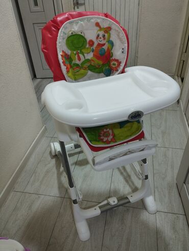 италия золото: Продаю в идеальном состоянии детское кресло!!! высота регулируется