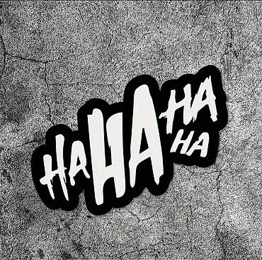 Aksesuarlar və tüninq: “HA-HA-HA” vinil stiker — 1
