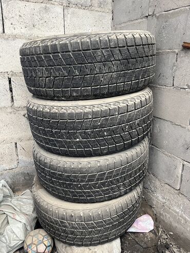 Шины: Шины 265 / 50 / R 19, Зима, Б/у, Комплект, Bridgestone