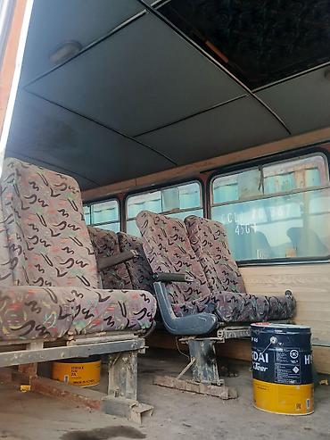принтеры 3 в 1: Урал с колесной формулой 6×6 и пассажирским кузовом-фургоном — 4