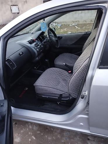 Honda: Honda Fit: 2003 г., Автомат, Бензин, Хэтчбэк — 8