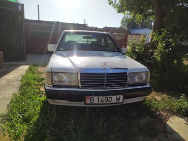 срочная продажа авто по низким ценам: Mercedes-Benz 190: 1984 г., 2 л, Механика, Бензин, Седан