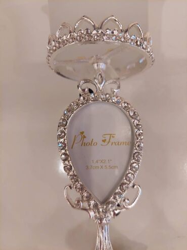 Şamdanlar: Şamdanlar. Yenidir. Sirkon qaşlarla bəzədilib. Çox nadir şamdanlardı -da lalafo.az — 7 Şamdanlar: Şamdanlar. Yenidir. Sirkon qaşlarla bəzədilib. Çox nadir şamdanlardı — 7