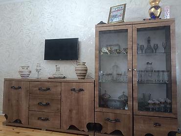 paltar iskafi: Qonaq otağı üçün mebel dəsti Heçbir prablemi yoxdu təp təzə alan — 4