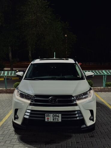 Toyota: Продается Toyota Highlander 2017, 3.5 V6, полный привод Состояние
