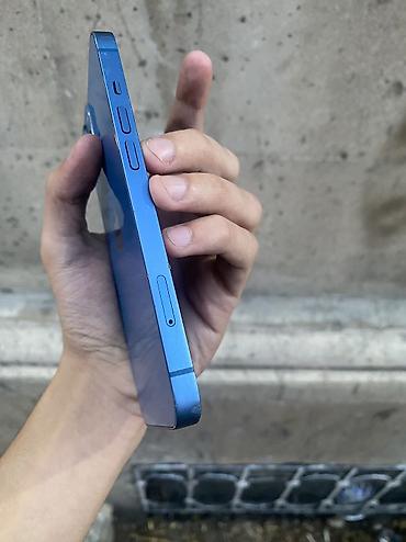 iphone 13bro: IPhone 13, 128 GB, Göy, Zəmanət, Simsiz şarj, Face ID — 4