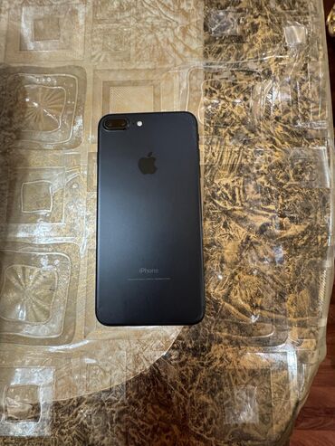 iphone 7 plus 64gb бишкек: IPhone 7 Plus, Б/у, 128 ГБ, Черный, Защитное стекло, Чехол, 74 %