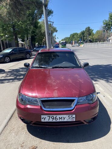 Daewoo: Daewoo Nexia: 2010 г., 1.6 л, Механика, Бензин, Седан