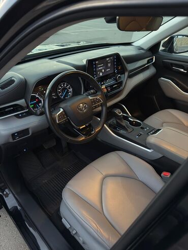 датчик спидометра гольф 4: Toyota Highlander: 2021 г., 2.5 л, Типтроник, Гибрид, Кроссовер