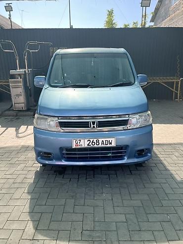 step: Honda Stepwgn: 2001 г., 2 л, Автомат, Бензин, Минивэн — 4