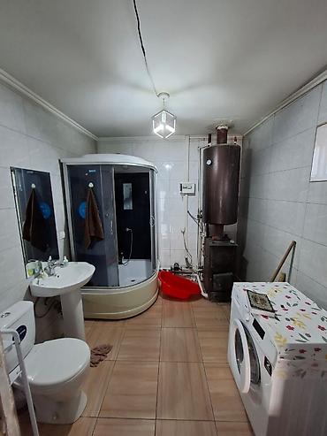 Продажа коттеджей и домов: Продается!!! Дом в с. Ново- Покровка,в районе улицы Крупская,S- — 12