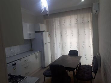 Uzunmüddətli kirayə mənzillər: Tiblisi prospektində, Grand Hayat yaşayış kompleksində 26 mərtəbəli — 14