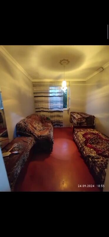 Həyət evləri və villaların satışı: 3 sot torpaqda 5 otaqlı həyət evi satılır Əfqan baglarinda. Reyal — 8