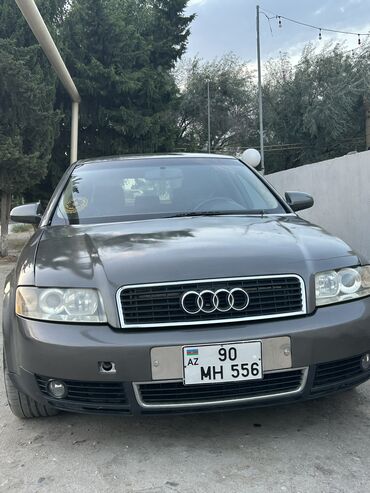 Audi: Audi A4: 1.8 l | 2003 il Sedan