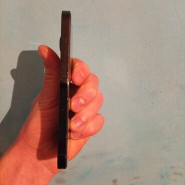 Apple iPhone: IPhone 14 Pro, 128 GB, Space Gray, Face ID — 7