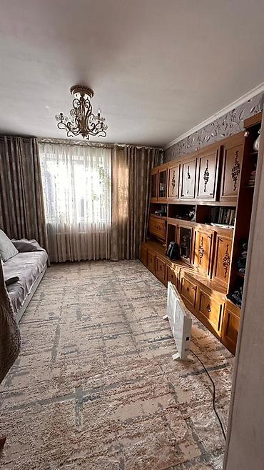 Продажа коттеджей и домов: Продаётся дом с участкок в ж/м Арча бешик ✔ Площадь — 6соток ✔ — 9