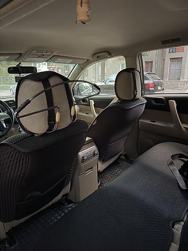 реальному: Toyota Highlander: 2010 г., 3.5 л, Автомат, Гибрид, Внедорожник — 8
