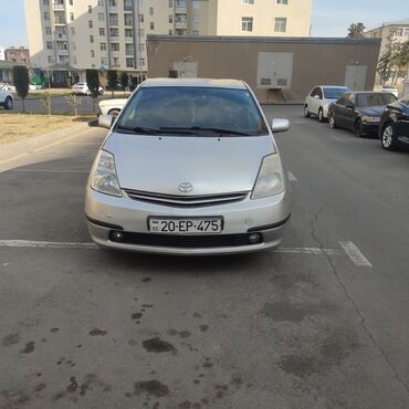 hybrid avtomobillər qiymətləri: Toyota Prius: 1.5 л | 2008 г. Седан