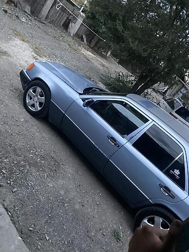 авто в киргизии продажа: Mercedes-Benz W124: 1990 г., 2.3 л, Механика, Бензин, Седан — 3