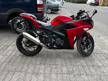 Мотоциклы: Спортивный мотоцикл в матовом черном цвете. Оснащен обтекателем и at lalafo.kg — 9 Мотоциклы: Спортивный мотоцикл в матовом черном цвете. Оснащен обтекателем и — 9