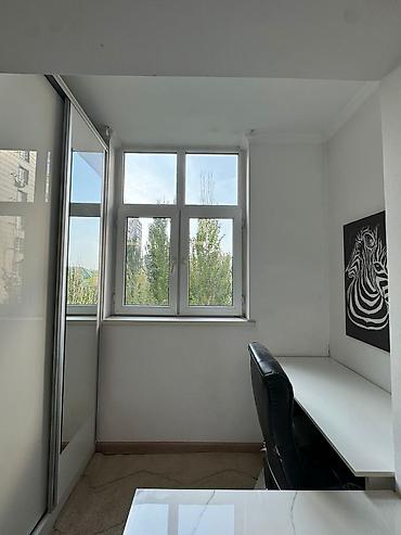 Продажа квартир: 4 комнаты, 80 м², 106 серия, 3 этаж, Евроремонт at lalafo.kg — 14 Продажа квартир: 4 комнаты, 80 м², 106 серия, 3 этаж, Евроремонт — 14