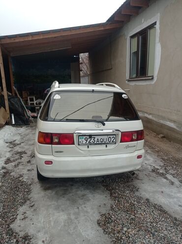 toyota ipsum цена: Toyota Ipsum: 2001 г., 2 л, Автомат, Бензин, Минивэн