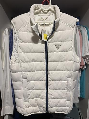 versace odelo: GUESS prelep muški prsluk,nov sa etiketama,velicina S-M,064/503-8-603 — 3