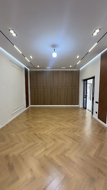 Продажа коттеджей и домов: 5 и более комнат, 280 м², 4 соток, Бишкек, Риэлтор — 14