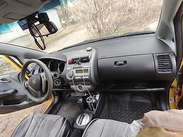 Honda: Honda Jazz: 2005 г., 1.3 л, Вариатор, Бензин, Хэтчбэк — 12