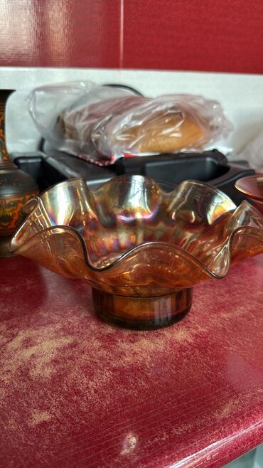 Beşiklər: Oğlan və qız üçün, Dördbucaq, Beşik, Dəstsiz, Matras ilə, Yellənmə mexanizm ilə — 3