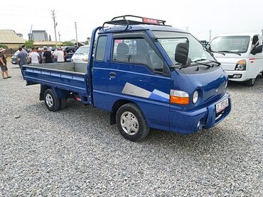 Hyundai: Hyundai Porter: 2004 г., 2.6 л, Механика, Дизель, Пикап