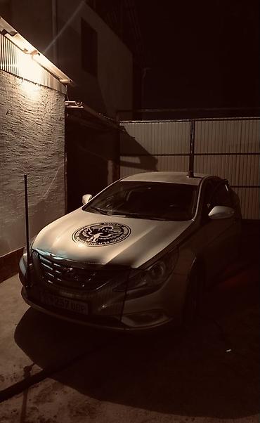 hyundai h 1: Hyundai Sonata: 2011 г., 2 л, Автомат, Газ, Седан — 2
