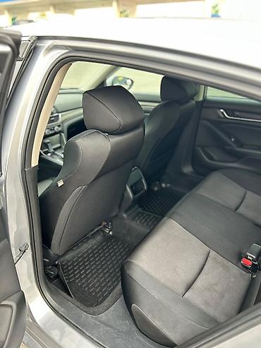 14: Honda Accord: 2018 г., 1.5 л, Автомат, Бензин, Седан — 8
