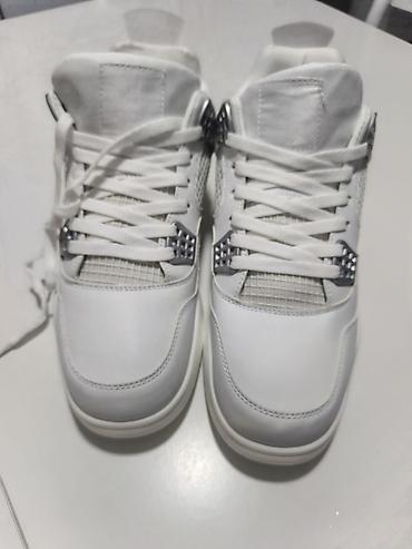 Мужские кроссовки, 36, 37, 38, Air Jordan, Новый, цвет - Белый, Платная доставка at lalafo.kg Мужские кроссовки, 36, 37, 38, Air Jordan, Новый, цвет - Белый, Платная доставка