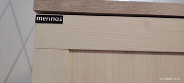 стол директора: Б/у, Нераскладной, Прямоугольный стол