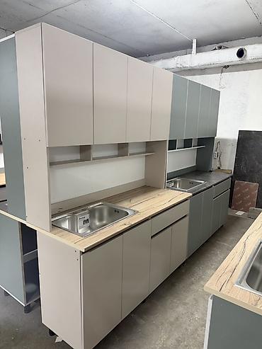 silver kitchen: Кухонные гарнитуры модульной серии, современный минимализм. - Прямые — 3