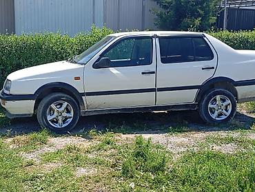 венто ош: Volkswagen Vento: 1994 г., Механика, Бензин, Седан — 1