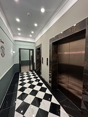 Долгосрочная аренда квартир: 3 комнаты, Собственник — 4