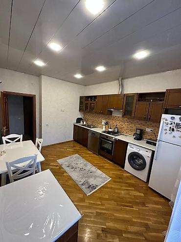 Mənzillər: 2 otaqlı, Yeni tikili, 85 kv. m — 9