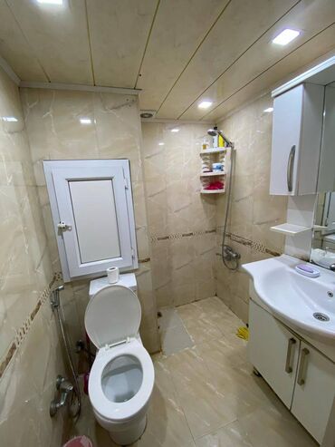 Köhnə tikili: Bakı, 3 otaqlı, Köhnə tikili, m. Memar Əcəmi, 55 kv. m — 13