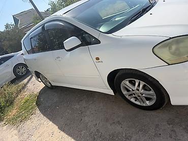 e klass: Toyota Ipsum: 2002 г., 2.4 л, Автомат, Газ, Универсал — 4