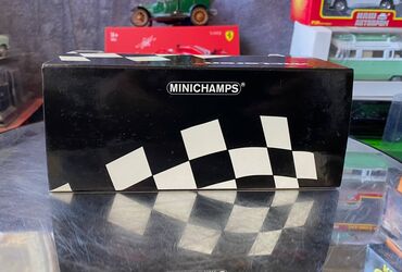 Avtomobil modelləri: Mercedes, 2000 il, 1:43, Dəmir, Ödənişli çatdırılma — 3