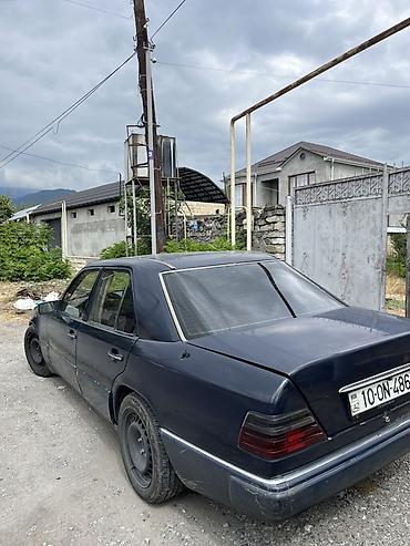 09 maşın: Mercedes-Benz E-Class: 2.5 l | 1986 il Sedan — 8