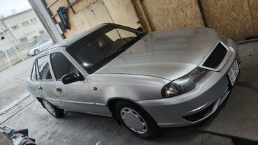 Daewoo: Daewoo Nexia: 2010 г., 1.5 л, Механика, Бензин, Седан