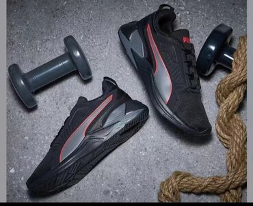 зимние термо кроссовки мужские: Мужские кроссовки, 41, Puma, Новый, цвет - Черный, Самовывоз, Платная доставка